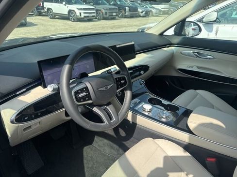 Used 2026 Genesis GV70 2.5T image 11