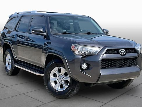 Used 2016 Toyota 4Runner SR5 Premium RWD image 3