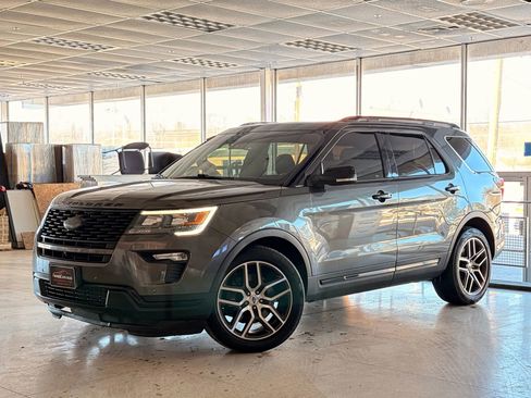 Used 2018 Ford Explorer Sport w/ Equipment Group 401A image 1