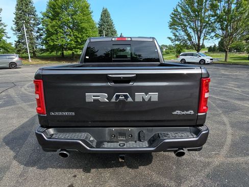 Used 2025 RAM 1500 Laramie w/ Sport Appearance Package AWD/4WD image 5