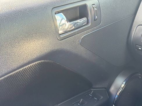 Used 2012 Ford Mustang GT Premium w/ Electronics Pkg RWD image 26