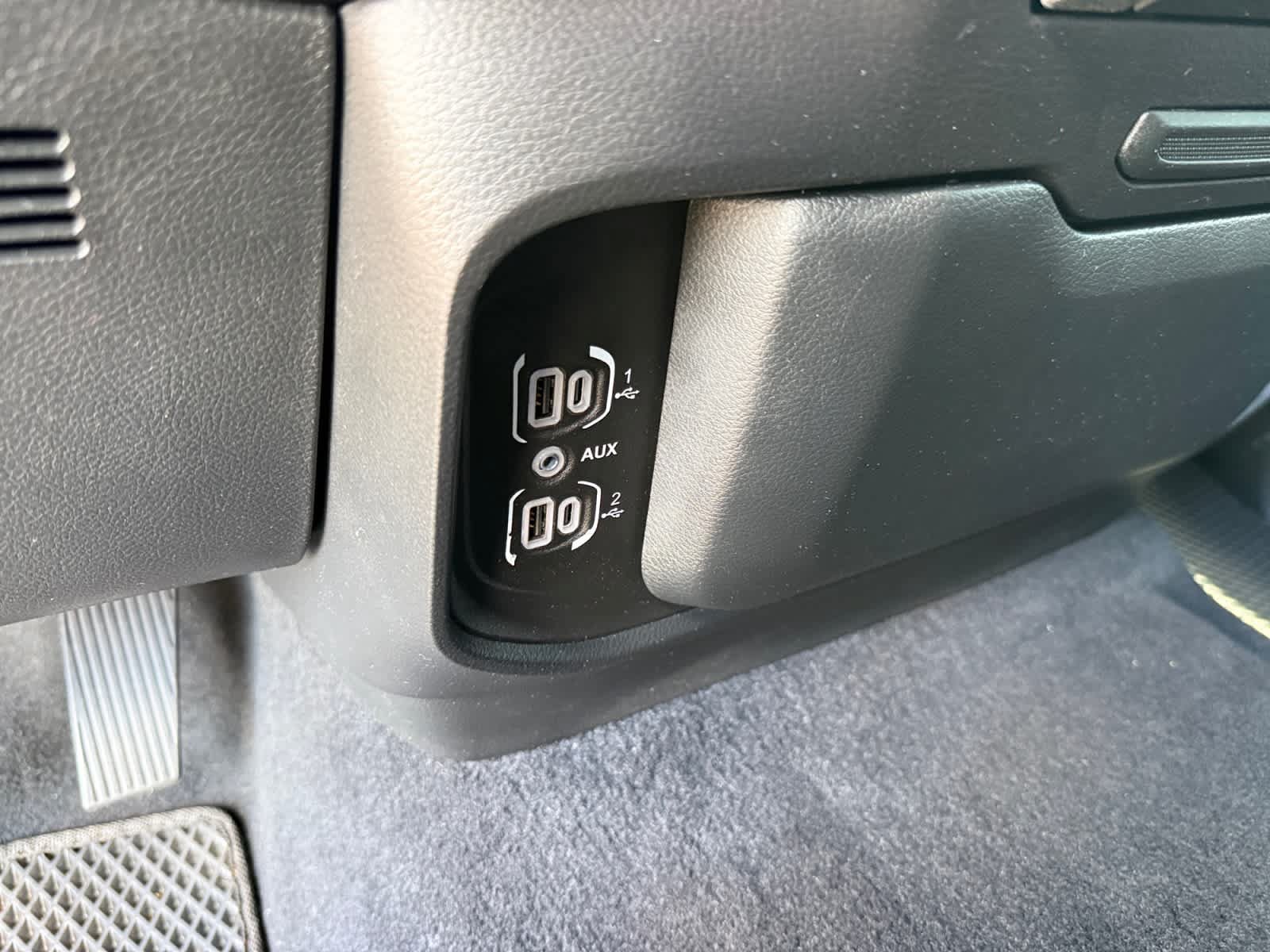 Used 2025 RAM 1500 Tradesman w/ Night Edition AWD/4WD image 16