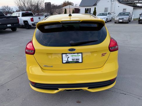 Used 2017 Ford Focus ST w/ Equipment Group 402A image 65