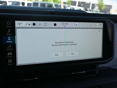 Used 2025 Jeep Wrangler Sahara w/ Safety Group image 34