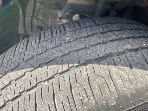 Used 2024 Nissan Rogue Platinum image 38