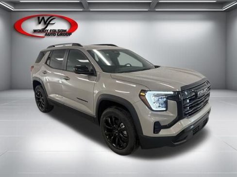 New 2026 GMC Terrain Elevation w/ Elevation Premium Package FWD image 3