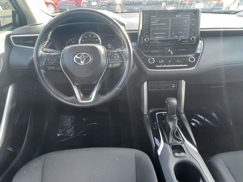 Used 2022 Toyota Corolla Cross LE AWD/4WD image 13