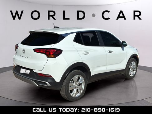 Used 2025 Buick Encore GX Preferred FWD image 15