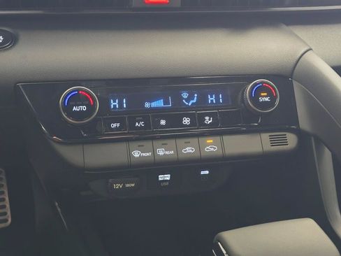 New 2026 Hyundai Elantra Sport FWD image 28