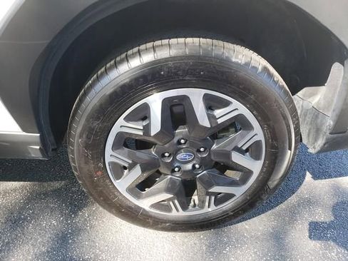 Certified 2025 Subaru Forester Premium AWD/4WD image 20