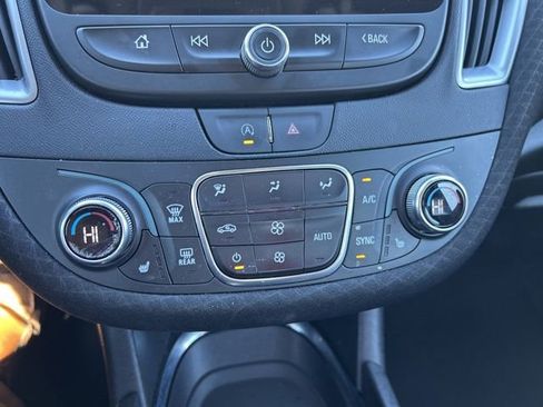 Used 2025 Chevrolet Malibu LT image 18