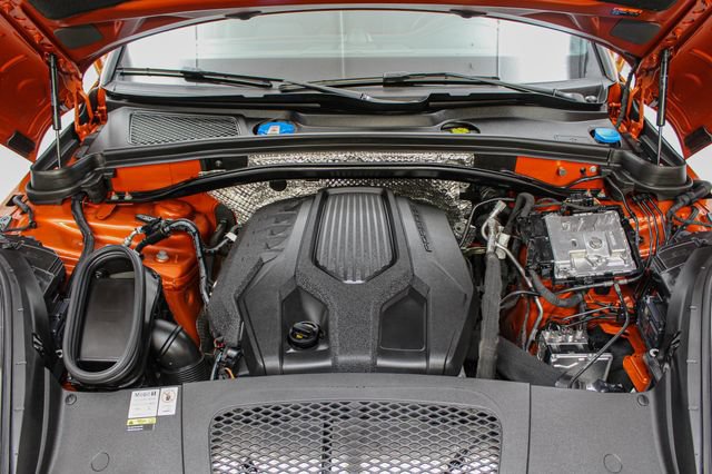 Used 2023 Porsche Macan AWD/4WD image 12