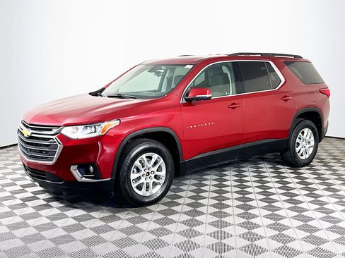 Used 2021 Chevrolet Traverse LT FWD image 4