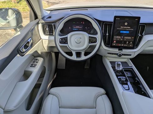 New 2026 Volvo XC60 B5 Ultra w/ Protection Package Premier image 6