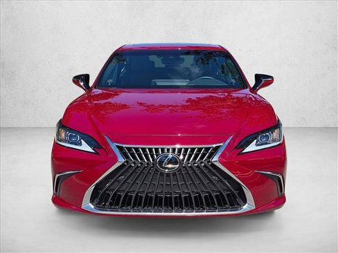 Used 2025 Lexus ES 350 w/ Premium Package FWD image 2