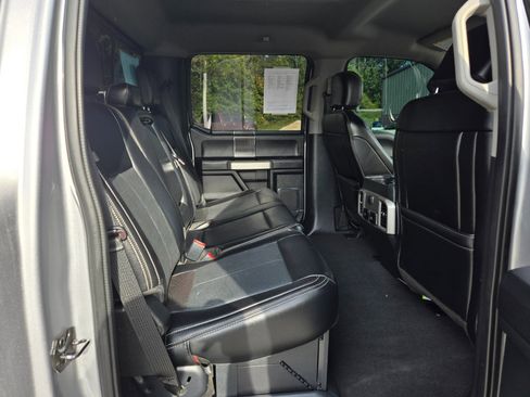 Used 2021 Ford F250 Lariat image 10
