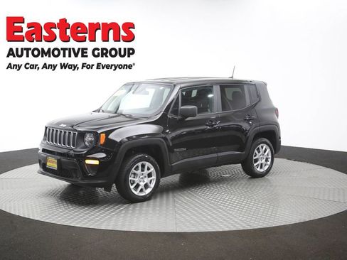 Used 2023 Jeep Renegade Latitude AWD/4WD image 56