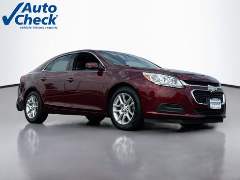 Used 2016 Chevrolet Malibu LT w/ Power Convenience Package FWD image 1