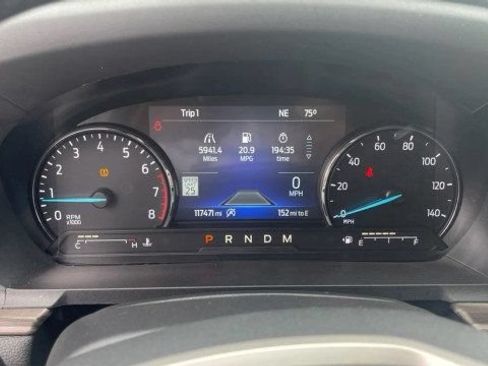 Used 2021 Ford Explorer Limited w/ Equipment Group 301A AWD/4WD image 21