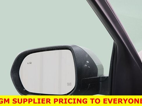 New 2026 Chevrolet Equinox LT w/ LPO, Floor Liner Package image 21