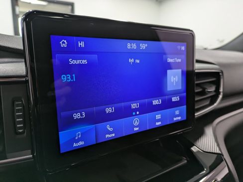 Used 2023 Ford Explorer ST-Line w/ Class IV Trailer Tow Package image 11