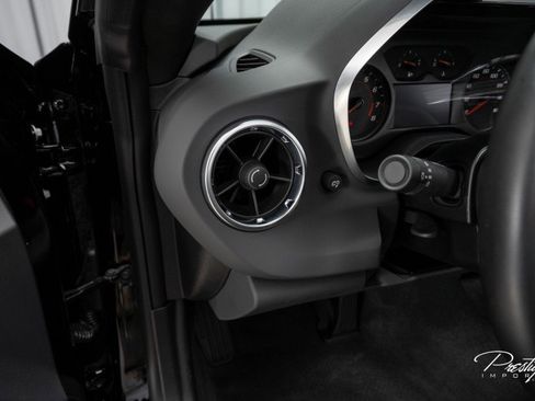 Used 2024 Chevrolet Camaro LT image 30