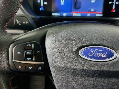 Used 2026 Ford Escape ST-Line FWD image 18