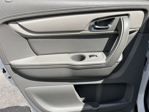 Used 2016 Chevrolet Traverse LT AWD/4WD image 64