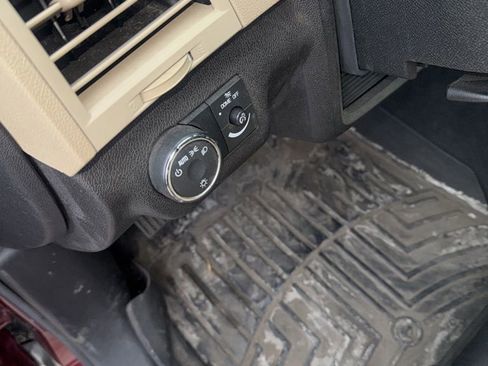 Used 2011 Chevrolet Traverse LTZ w/ LPO, 'HIT The Road' Package image 13