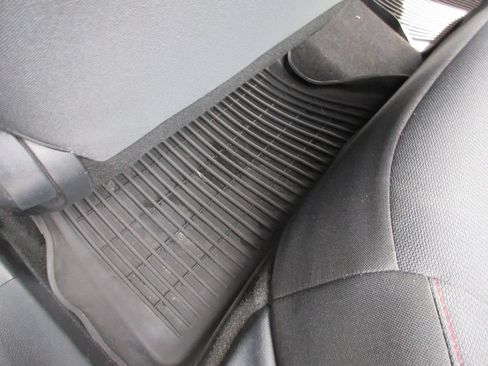 Used 2023 Toyota Corolla SE w/ Carpet Mat Package (TMS) FWD image 22
