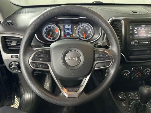 Used 2020 Jeep Cherokee Sport AWD/4WD image 14