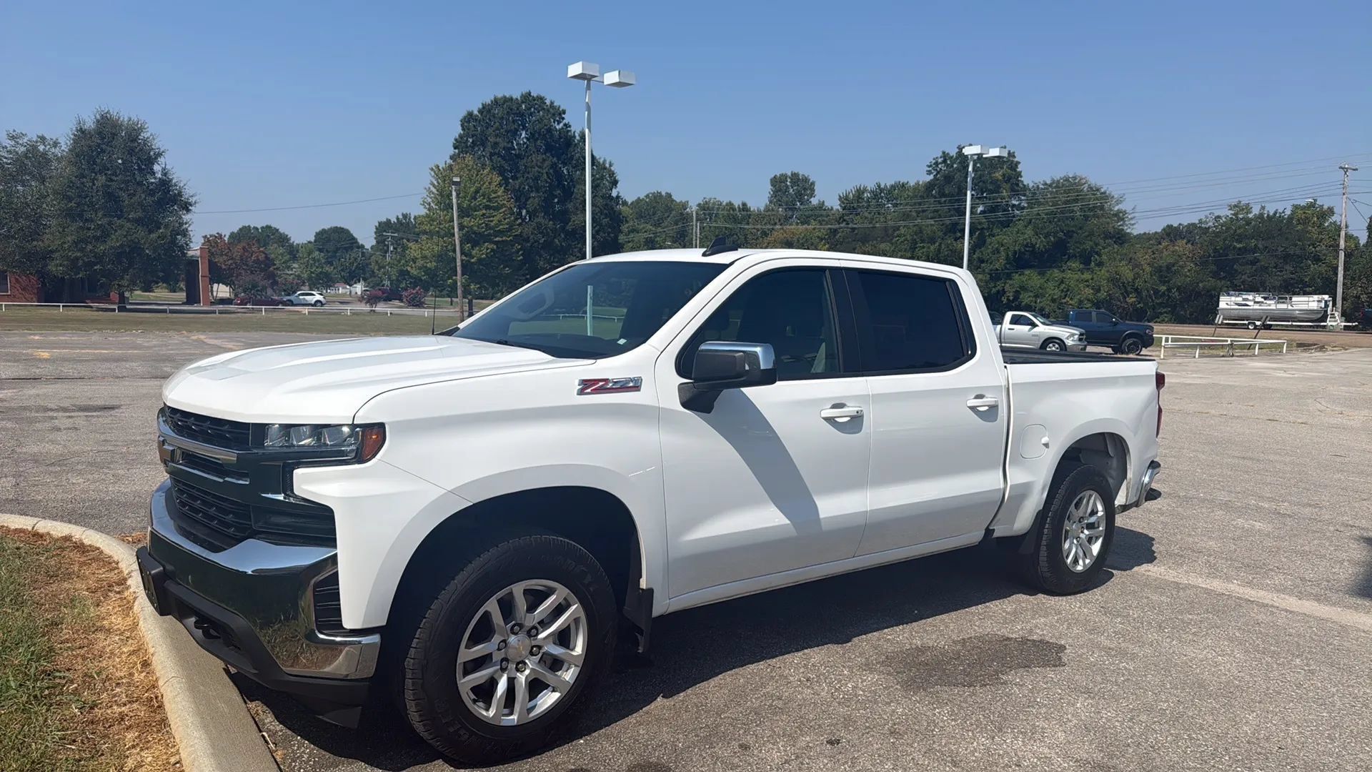 Used 2020 Chevrolet Silverado 1500 LT w/ All-Star Edition AWD/4WD image 1