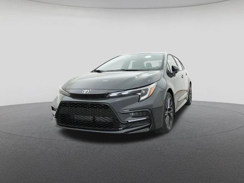New 2026 Toyota Corolla SE image 32