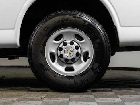 Used 2023 Chevrolet Express 2500 LS image 35