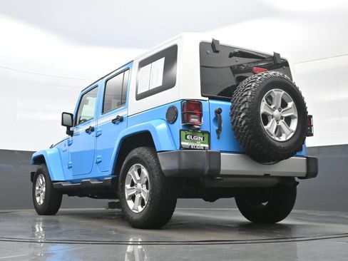 Used 2017 Jeep Wrangler Unlimited Sahara w/ Quick Order Package 24E Chief AWD/4WD image 27