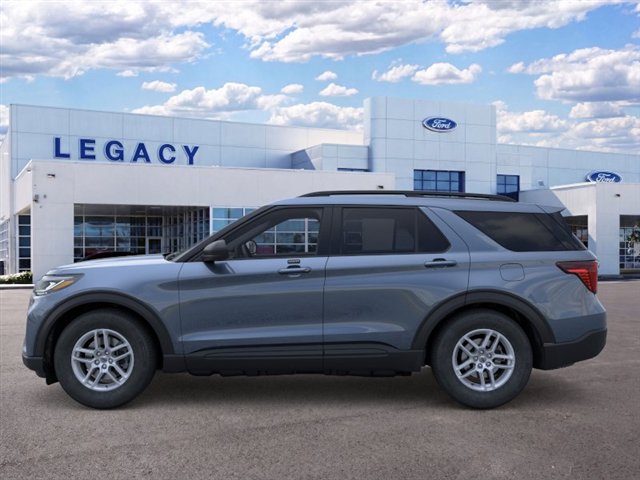 New 2026 Ford Explorer Active w/ Active Comfort Package RWD image 3