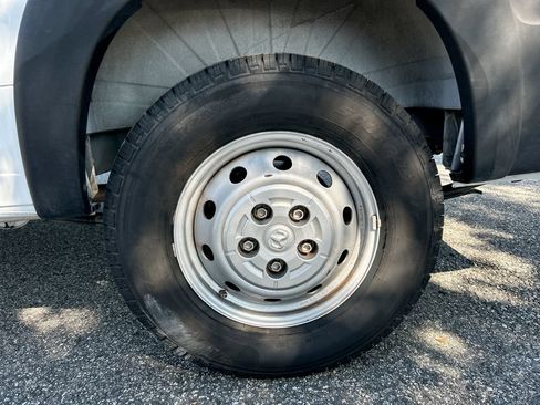 Used 2023 RAM ProMaster 2500 FWD image 38