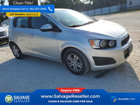 Used 2016 Chevrolet Sonic LT FWD image 5