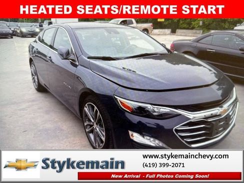 Used 2025 Chevrolet Malibu LT FWD image 1