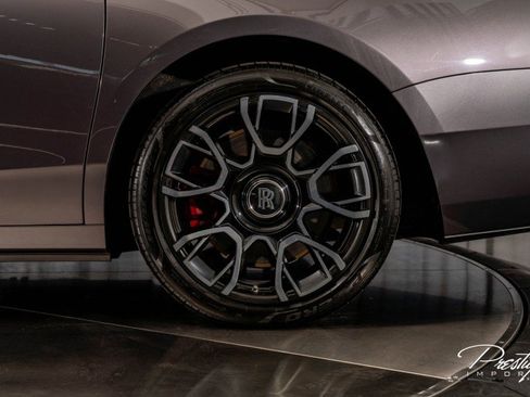 Used 2022 Rolls-Royce Ghost Black Badge image 13