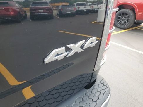 Used 2015 RAM 1500 Lone Star AWD/4WD image 24