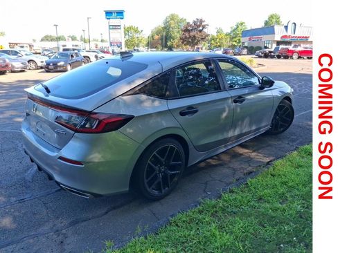 Used 2022 Honda Civic Sport Touring image 5