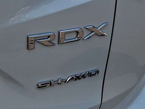 Certified 2026 Acura RDX SH-AWD image 32