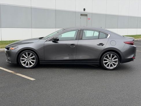 Used 2020 MAZDA MAZDA3 AWD Sedan w/ Preferred Package image 8