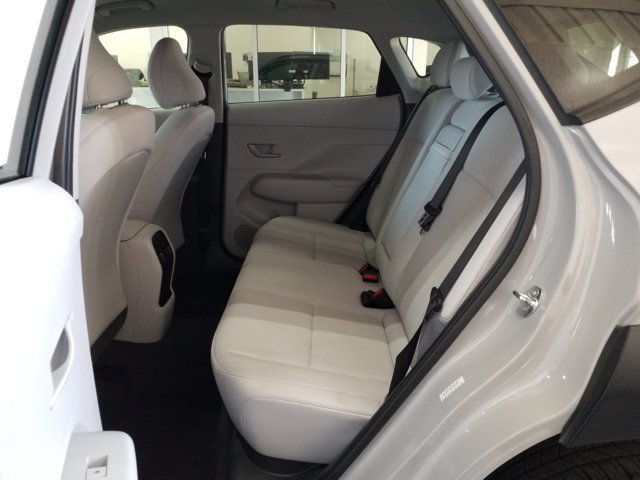 Used 2024 Hyundai Kona SEL AWD/4WD image 13