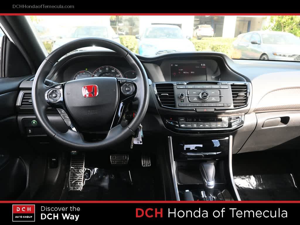 Used 2016 Honda Accord Sport image 7