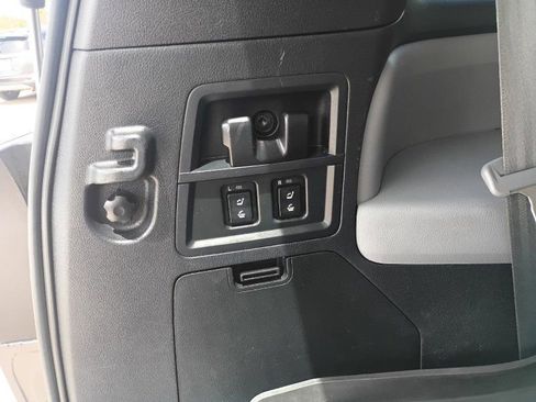 Used 2017 Toyota Sequoia SR5 w/ Premium Package AWD/4WD image 23