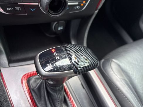 Used 2019 Dodge Charger SXT w/ Leather Interior Group RWD image 20