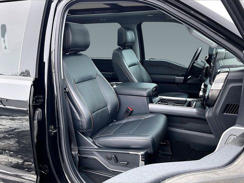 Used 2024 Ford F250 Lariat w/ Lariat Ultimate Package image 4