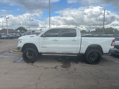 Used 2019 RAM 1500 Big Horn AWD/4WD image 5